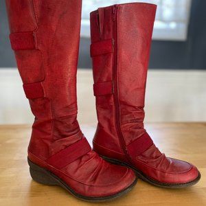 Miss Mooz Oakley Boots -- red! -- 37 (size 7)